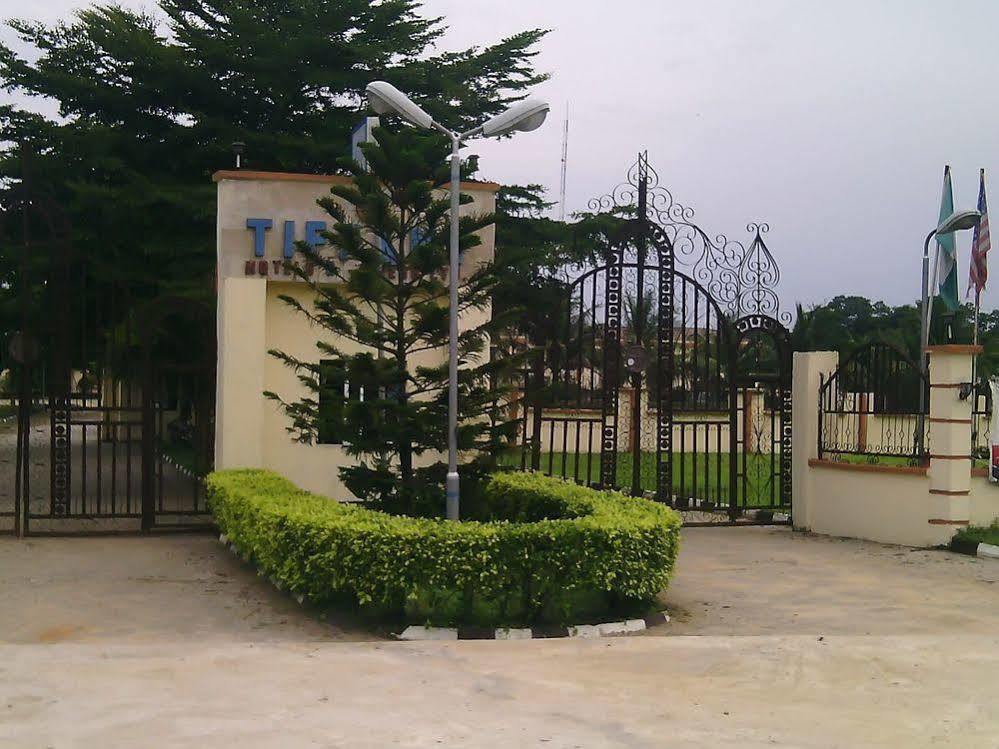 Tiffany Hotel And Towers Imogwu-Agwa Exteriér fotografie